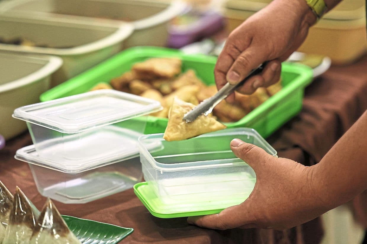 Plastics ditched to contain rising costs