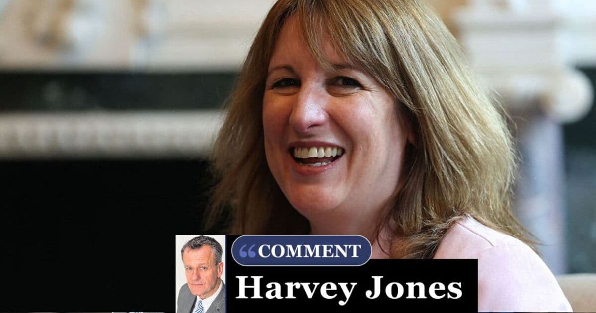 Rachel Reeves throws a punch at Andy Burnham - hits him bang on nose