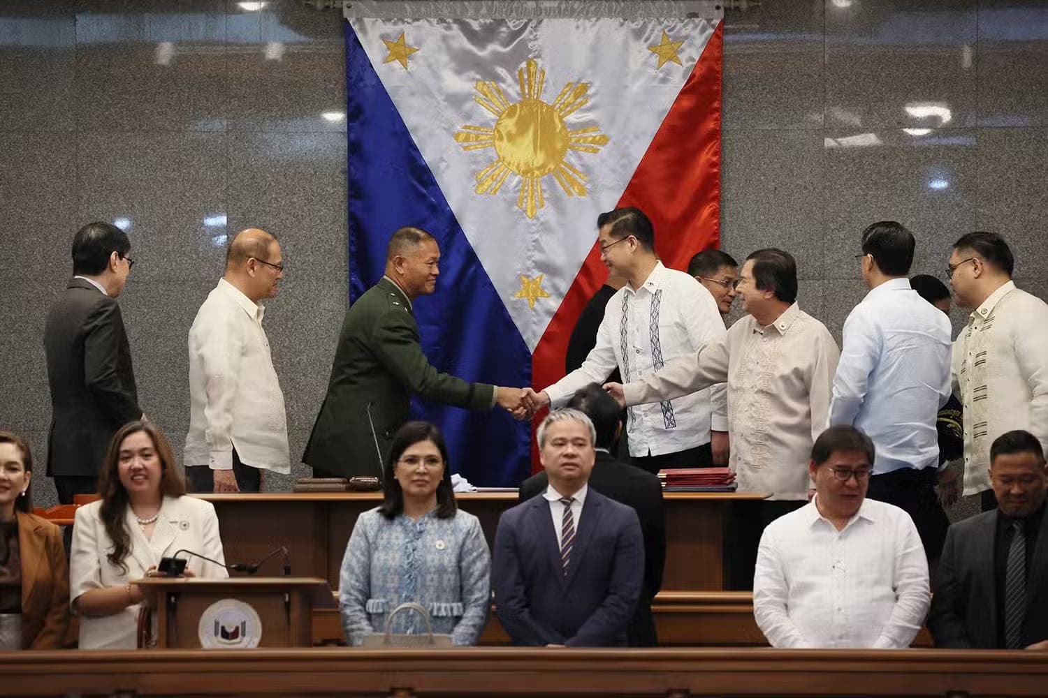 Sherwin Gatchalian takes helm, Cayetano yields