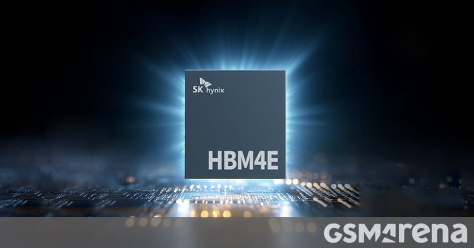 SK hynix ships samples of its HBM4E memory: 16Gbps per pin, 48GB capacity per 12-layer stack