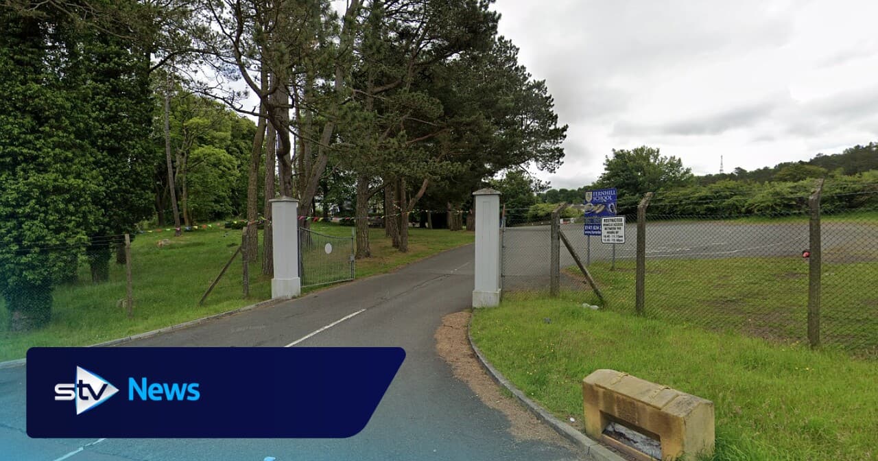 Liquidators close 'insolvent' private school early and cancel fun day