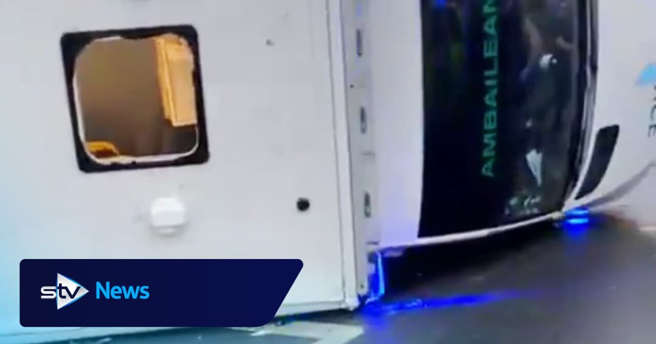 Patient dead and three ambulance staff in hospital after crash
